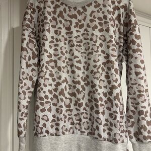 Leopard Print Lightweight Sweatshirt